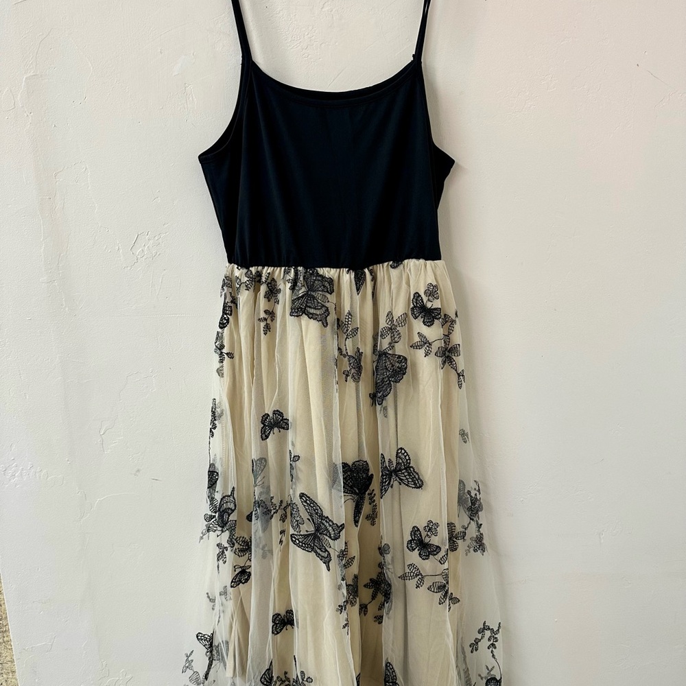 Elegant Black and Cream Butterfly Dress